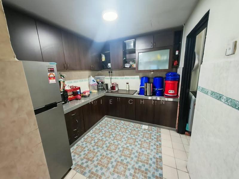 Apartment for Sale at Desa Skudai Apartment - Annie Chin - Kitchen - PropertyGuru.com.my