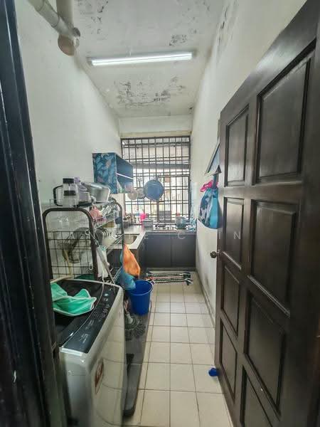 Apartment for Sale at Desa Skudai Apartment - Annie Chin - Kitchen - PropertyGuru.com.my