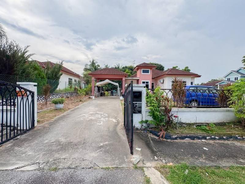 Bungalow House for Sale in Bandar Sri Sendayan (Negeri Sembilan) - Danial Mohd Zaki - Exterior - PropertyGuru.com.my