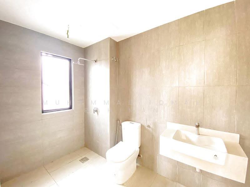 Terraced House for Sale in Gombak (Selangor) - Muhammad Iqmal Rahiman - Bathroom - PropertyGuru.com.my