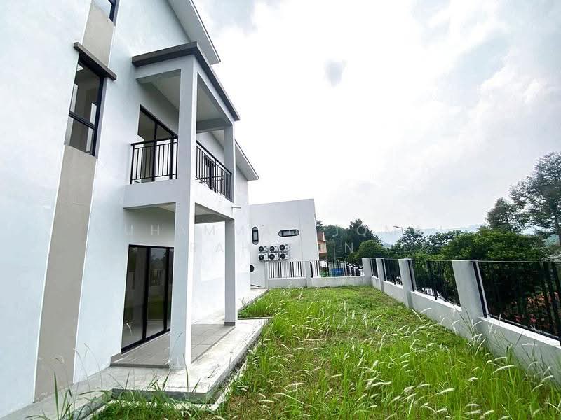 Terraced House for Sale in Gombak (Selangor) - Muhammad Iqmal Rahiman - Exterior - PropertyGuru.com.my