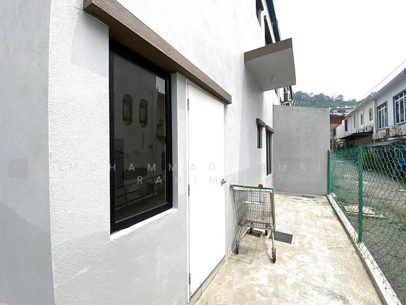 Terraced House for Sale in Gombak (Selangor) - Muhammad Iqmal Rahiman - Exterior - PropertyGuru.com.my