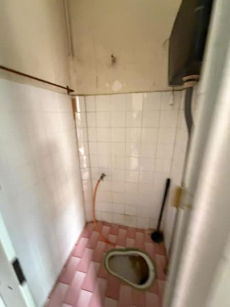 Rumah Teres 2-Tingkat untuk Dijual di Permas Jaya (Johor Bahru) - Ethan Gan - Bathroom - PropertyGuru.com.my