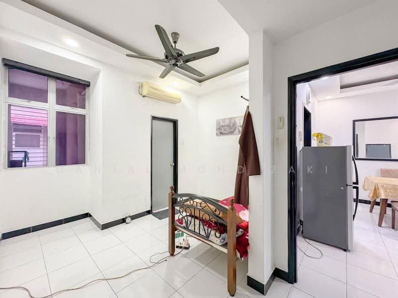 2-storey Terraced House for Sale in Seksyen 33 (Shah Alam) - Danial Mohd Zaki - PropertyGuru.com.my