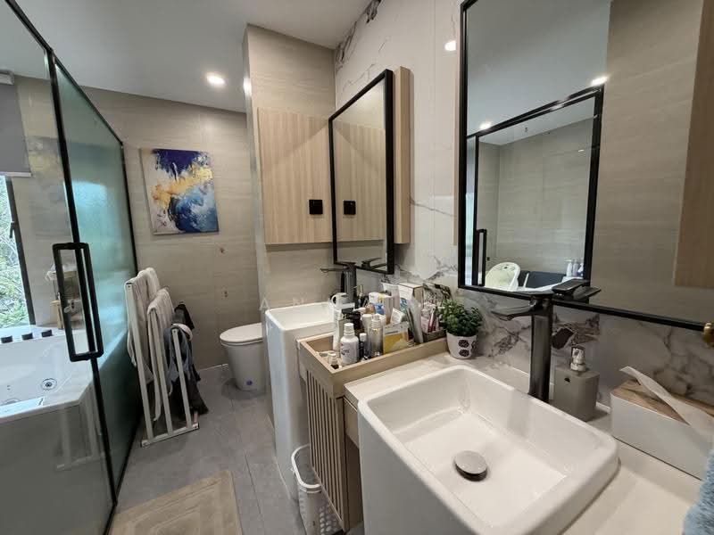Semi-Detached House for Sale in Mont Kiara (Kuala Lumpur) - Anna H - Bathroom - PropertyGuru.com.my