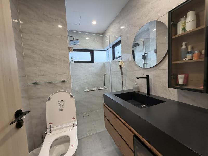 Semi-Detached House for Sale in Mont Kiara (Kuala Lumpur) - Anna H - Bathroom - PropertyGuru.com.my