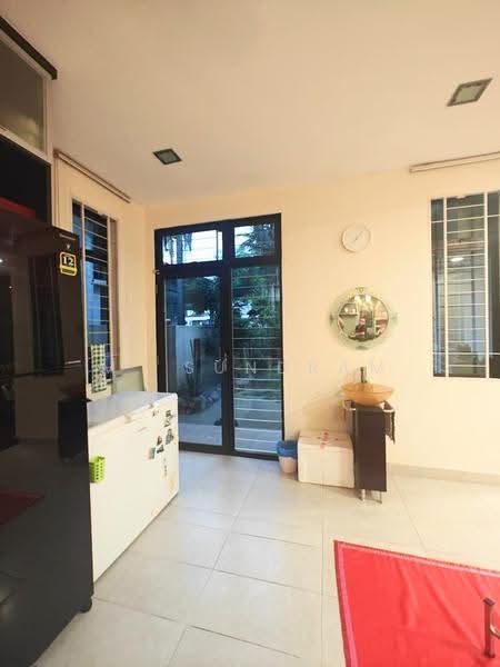 Semi-Detached House for Sale in Bandar Bukit Tinggi 2 (Klang) - M. Sundram - Kitchen - PropertyGuru.com.my
