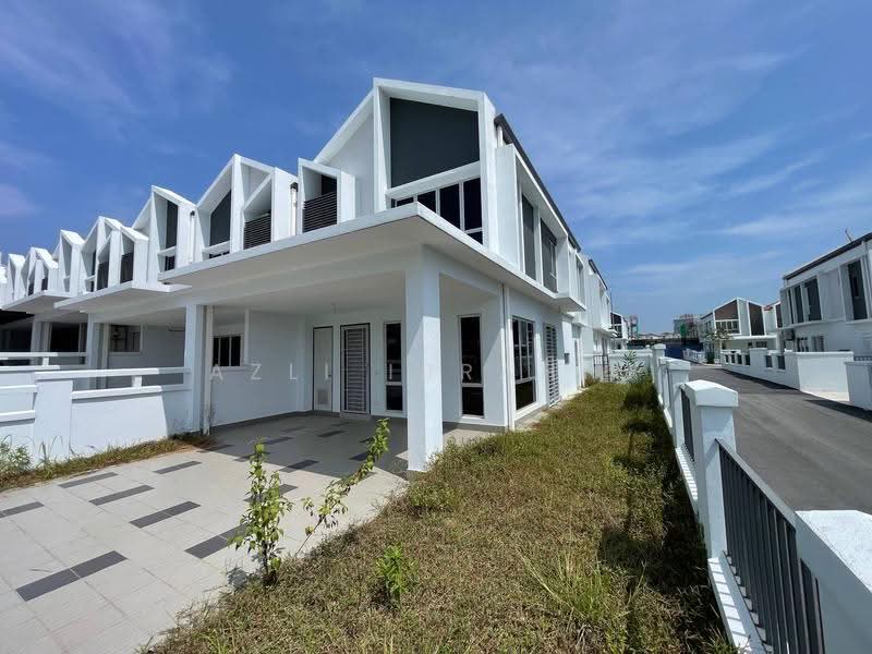 Rumah Teres 2-Tingkat untuk Dijual di Alam Sari (Bangi) - Azli Ibrahim - Exterior - PropertyGuru.com.my