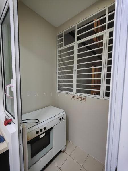 Kediaman Servis untuk Disewa di Southbank Residence - Daniel Lam - Kitchen - PropertyGuru.com.my