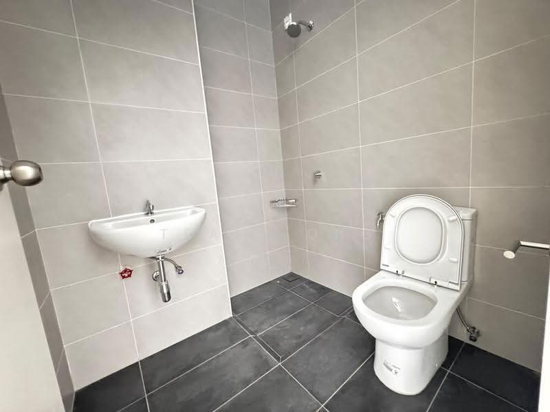 Rumah Teres 2-Tingkat untuk Disewa di Eco Spring (Johor Bahru) - Tracy Ong - Bathroom - PropertyGuru.com.my