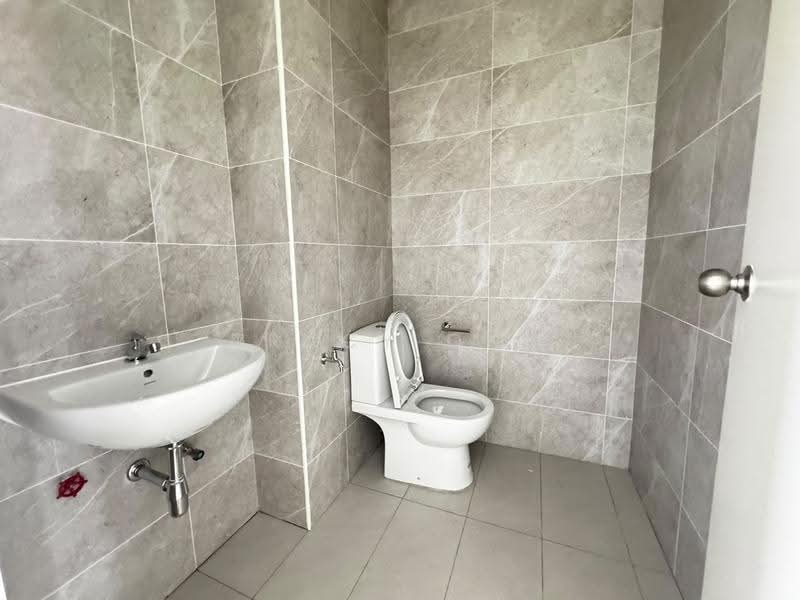 Rumah Teres 2-Tingkat untuk Disewa di Eco Spring (Johor Bahru) - Tracy Ong - Bathroom - PropertyGuru.com.my