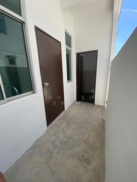 2-storey Terraced House for Sale in Taman Rambai Indah (Jenjarom) - KHOO GEOK SHIM - Bathroom - PropertyGuru.com.my
