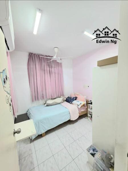Apartment for Rent at Taman Kristal - Edwin Ng - Bedroom - PropertyGuru.com.my