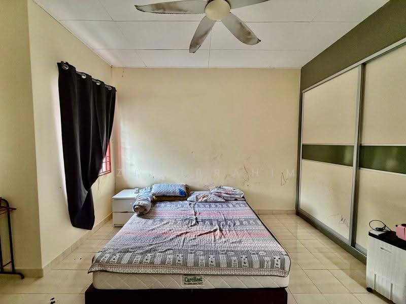 Rumah Teres 2-Tingkat untuk Dijual di Bandar Bukit Puchong 2 (Puchong) - Azli Ibrahim - Bedroom - PropertyGuru.com.my
