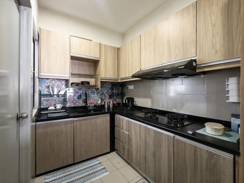 Kediaman Servis untuk Dijual di Residensi Alami - M Jamil Ali - Kitchen - PropertyGuru.com.my