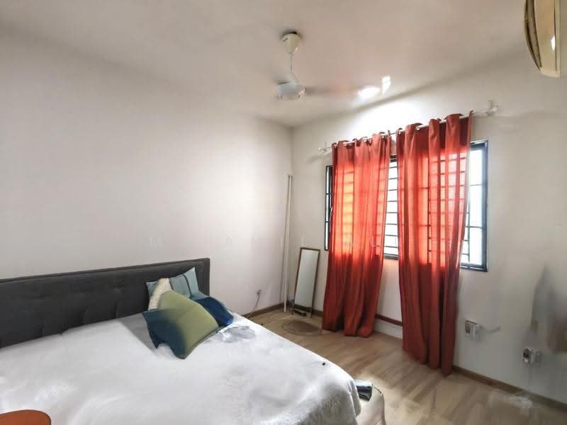 Kediaman Servis untuk Dijual di Residensi Alami - M Jamil Ali - Bedroom - PropertyGuru.com.my