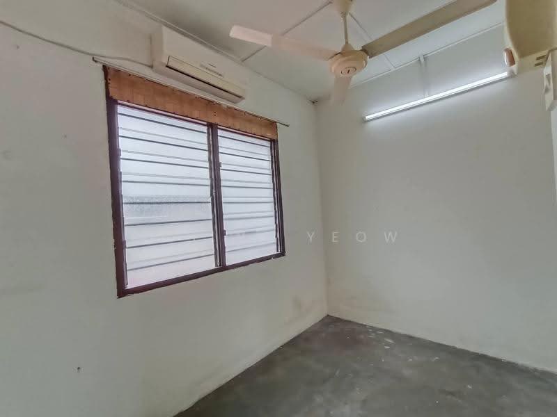 Rumah Teres 2-Tingkat untuk Dijual di Taman Menglembu (Menglembu) - Joline YEOW - PropertyGuru.com.my