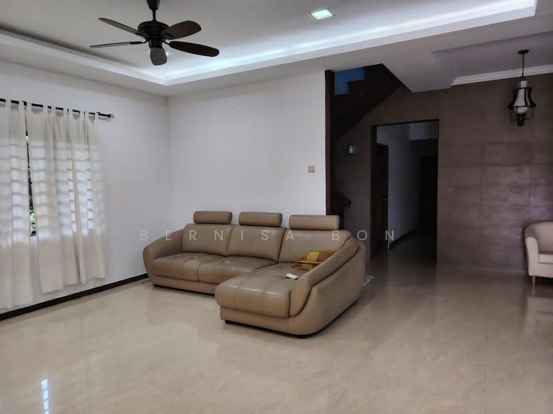 Bungalow House for Sale in SS1 (Petaling Jaya) - Bernisa Bon - Living Room - PropertyGuru.com.my