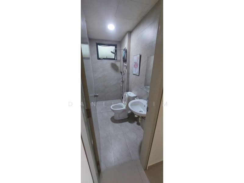 Kondominium untuk Disewa di The Hamstead, Desa Tun Razak - Danilo Lim - Bathroom - PropertyGuru.com.my