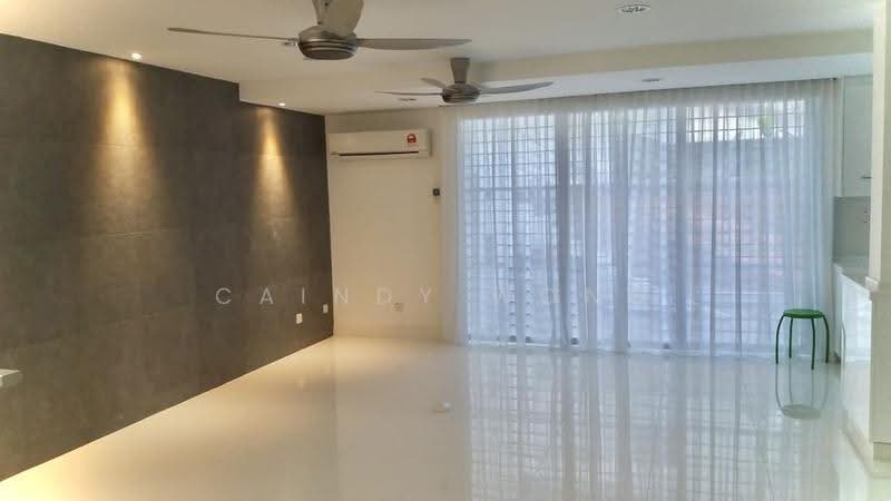 Rumah Banglo untuk Disewa di Damansara Heights (Kuala Lumpur) - Caindy Wong - Living Room - PropertyGuru.com.my