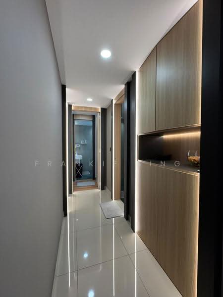 Kediaman Servis untuk Dijual di East Parc @ Manjalara - Frankie Sing - Corridor - PropertyGuru.com.my