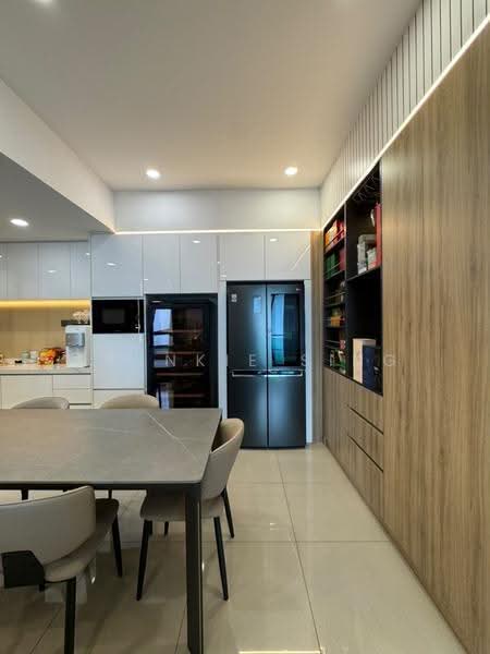 Kediaman Servis untuk Dijual di East Parc @ Manjalara - Frankie Sing - Kitchen - PropertyGuru.com.my