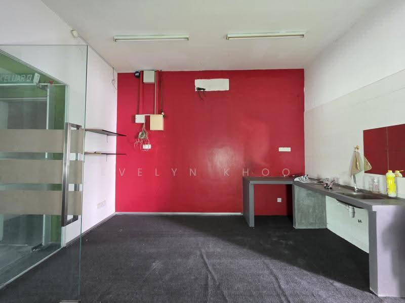 Shop / Office for Rent in Sungai Buloh (Selangor) - Evelyn Khoo - Kitchen - PropertyGuru.com.my