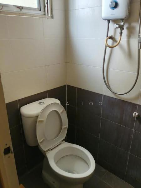 Pangsapuri untuk Disewa di Subang Perdana Goodyear Court 10 - Lydia Loo - Bathroom - PropertyGuru.com.my