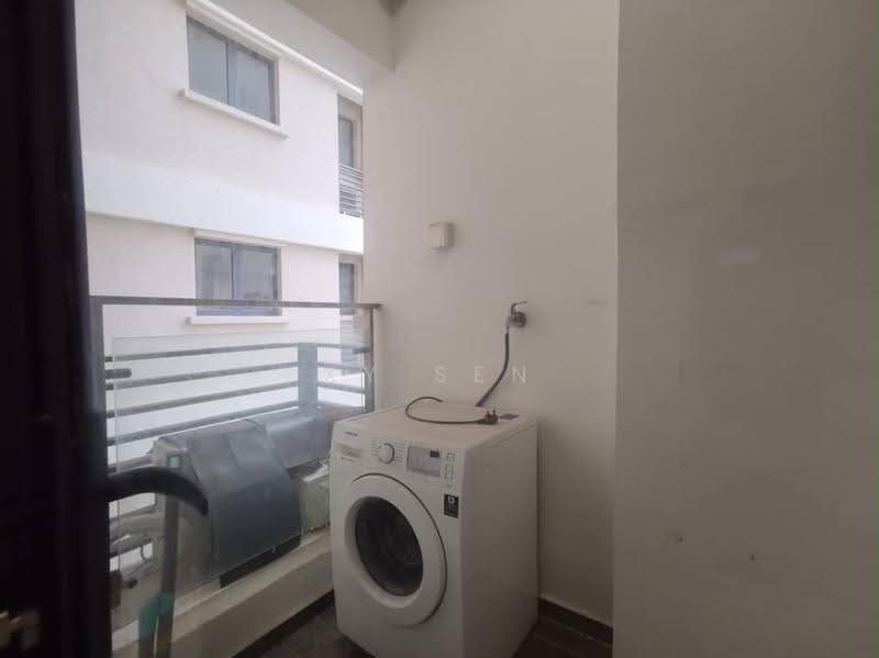 Condominium for Rent at Bay Point @ Country Garden Danga Bay - XY Sen - PropertyGuru.com.my