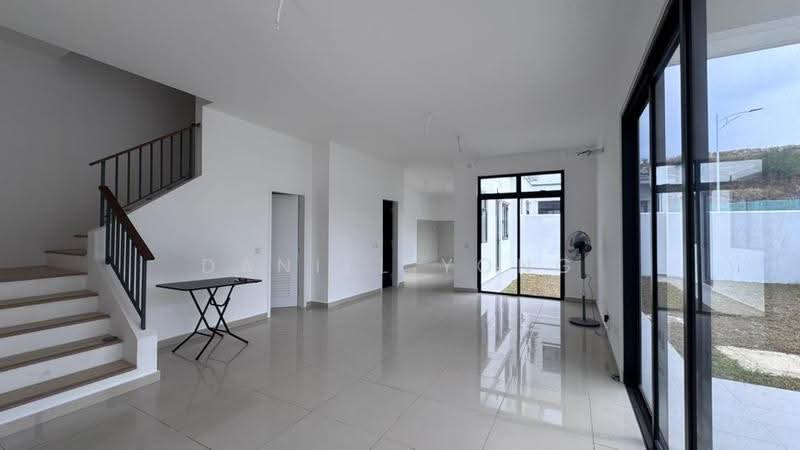Rumah Kluster untuk Dijual di Eco Botanic (Iskandar Puteri (Nusajaya)) - Daniel Yong - Living Room - PropertyGuru.com.my
