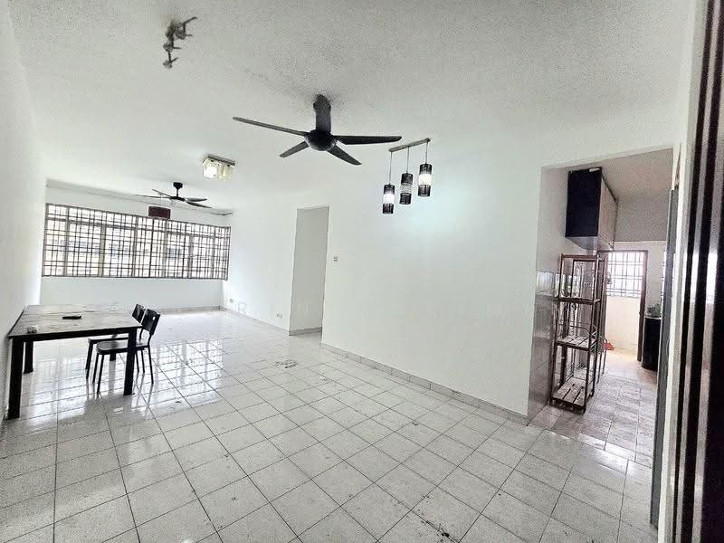 Apartment for Sale at Taman Bukit Pelangi - Nazrin Hakimin - Living Room - PropertyGuru.com.my