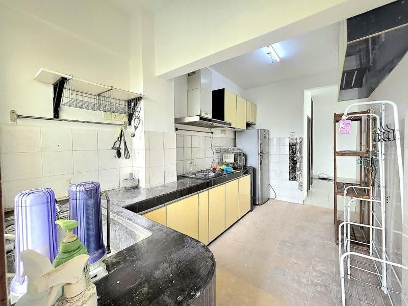 Apartment for Sale at Taman Bukit Pelangi - Nazrin Hakimin - Kitchen - PropertyGuru.com.my