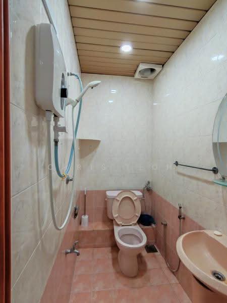 2-storey Terraced House for Sale in Jelutong (Penang) - Chris Teoh - Bathroom - PropertyGuru.com.my