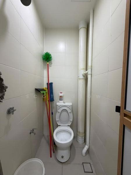 Condominium for Sale at EXO Residences - Scott Seow - Bathroom - PropertyGuru.com.my