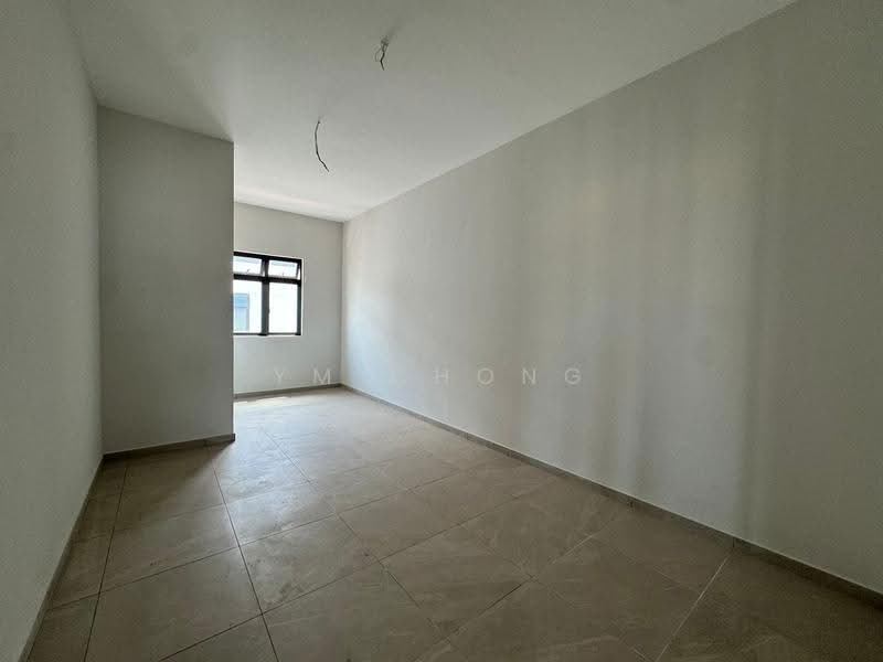 2-storey Terraced House for Sale in Kampung Ayer Molek (Ayer Molek) - YM Chong - PropertyGuru.com.my