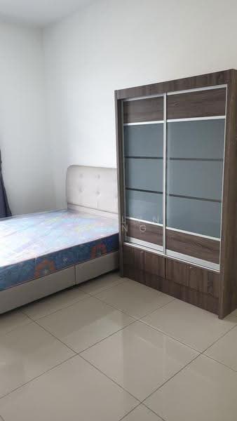 Service Residence for Rent at Pangsapuri Tanah Emas (Golden Sands) - Jaclyn Wong - Bedroom - PropertyGuru.com.my