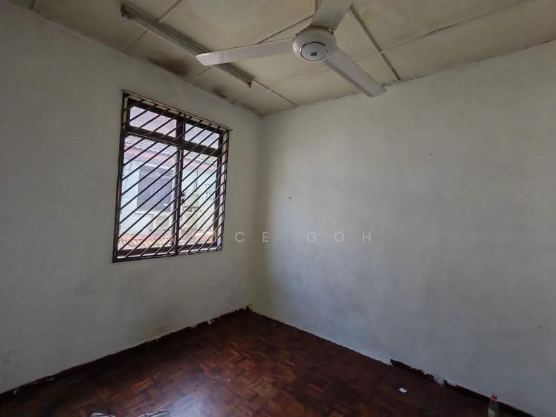 2-storey Terraced House for Sale in Taman Tan Sri Yaacob (Johor Bahru) - Alice Goh - Interior - PropertyGuru.com.my