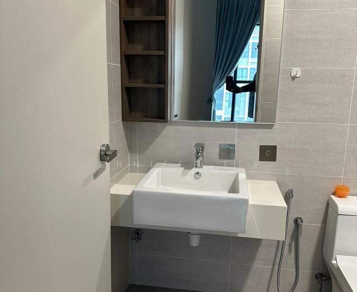 Kediaman Servis untuk Dijual di Citizen 2 - Jennifer Tee - Bathroom - PropertyGuru.com.my