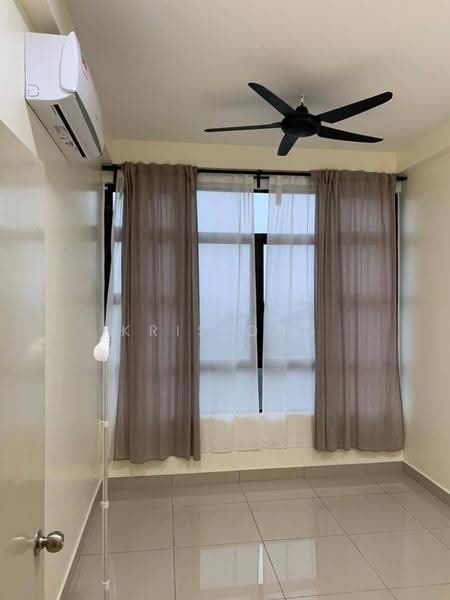 Service Residence for Rent at D'Summit Residences - Kris Ong - Living Room - PropertyGuru.com.my