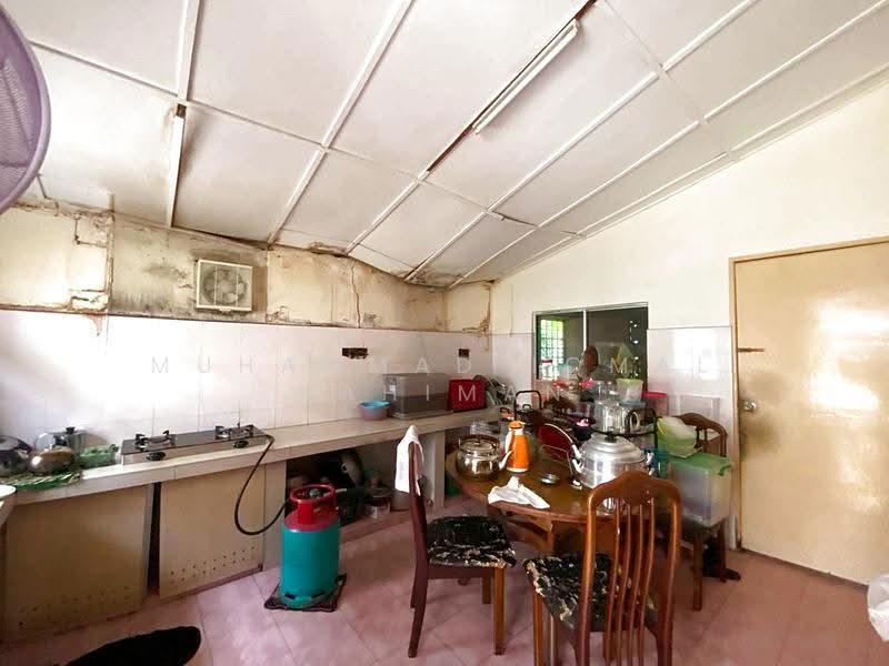 Rumah Banglo untuk Dijual di Taman Ayer Panas (Setapak) - Muhammad Iqmal Rahiman - Kitchen - PropertyGuru.com.my