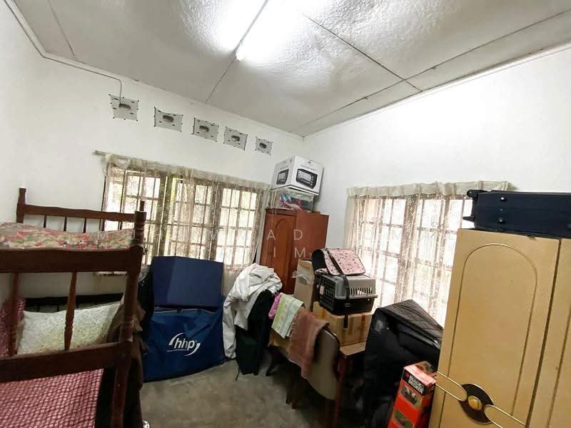 Rumah Banglo untuk Dijual di Taman Ayer Panas (Setapak) - Muhammad Iqmal Rahiman - Bedroom - PropertyGuru.com.my