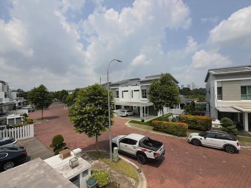 Semi-Detached House for Sale in Taman Molek (Johor Bahru) - Bernard Lim - PropertyGuru.com.my