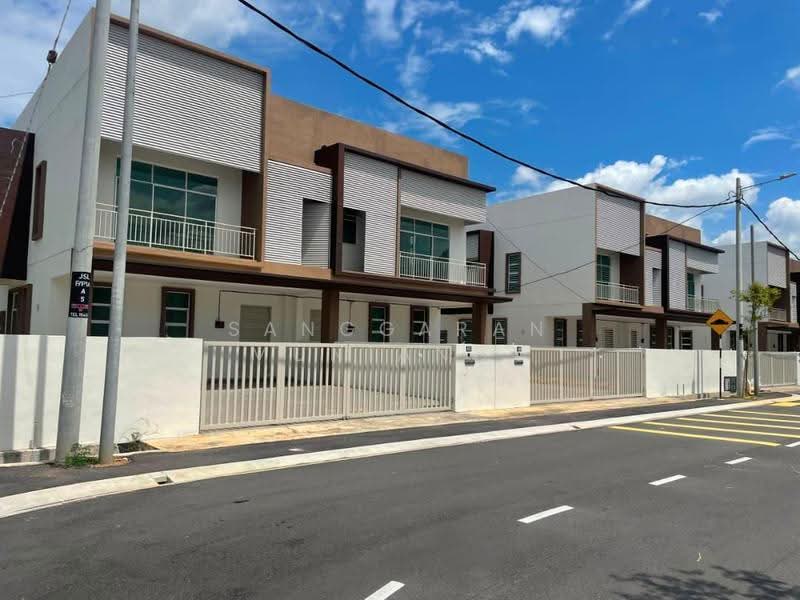 Semi-Detached House for Sale in Rumah Berkembar Dua Tingkat @ Sungai Petani, Kedah (Sungai Petani) - Sanggaran Muniandy - PropertyGuru.com.my