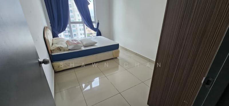 Kediaman Servis untuk Disewa di Meridin Bayvue Serviced Apartment - Shawn Chan - Bedroom - PropertyGuru.com.my