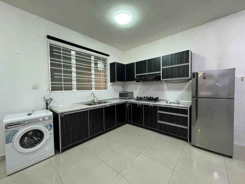 Service Residence for Rent at Ritze Perdana 2 - Oscar Phang - Kitchen - PropertyGuru.com.my