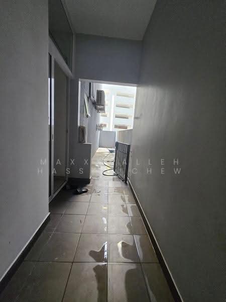Condominium for Rent at Residensi Rimbun @ Canopy Hills - Maxx Salleh Hassan Chew - Corridor - PropertyGuru.com.my