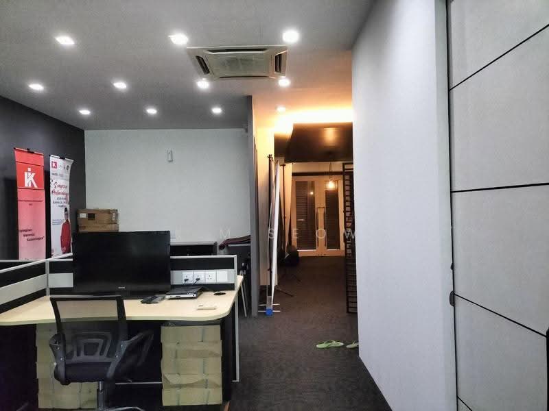 Office for Sale in Kelana Jaya (Petaling Jaya) - K.M Seow - Study - PropertyGuru.com.my