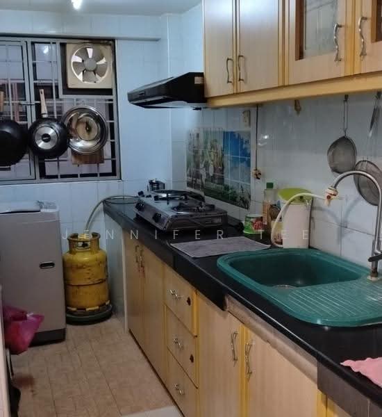 Pangsapuri untuk Dijual di Aman Dua - Jennifer Tee - Kitchen - PropertyGuru.com.my