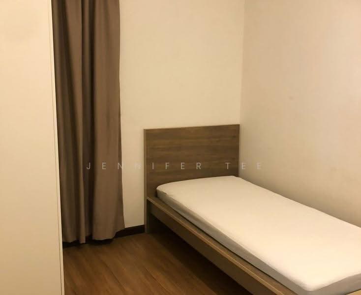 Kediaman Servis untuk Dijual di Eco Sky - Jennifer Tee - Bedroom - PropertyGuru.com.my