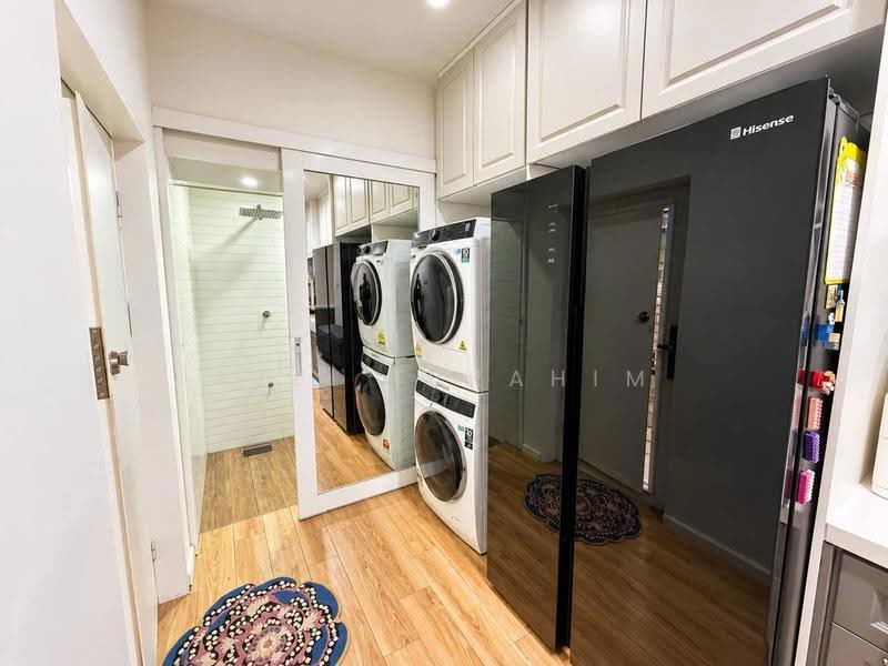 Rumah Kluster untuk Dijual di Bandar Bukit Mahkota (Bangi) - Azli Ibrahim - Bathroom - PropertyGuru.com.my